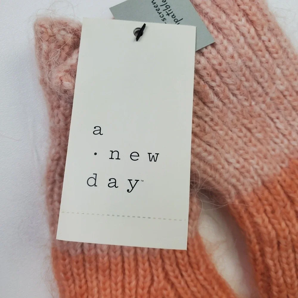 NWT A New Day Womens Knit Gloves Colorblock Pink‎ Brown Touchscreen One Size